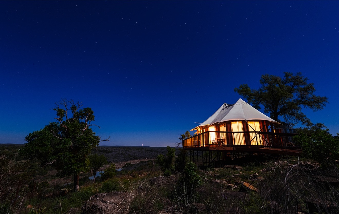 Luxury tent under night skey